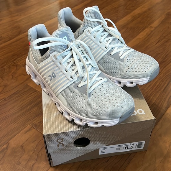 On Running Shoes - On Running Cloudswift